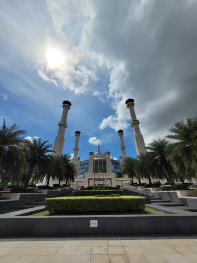 The Brunei Masjid Trail: Hidden Gems &amp; Iconic Domes